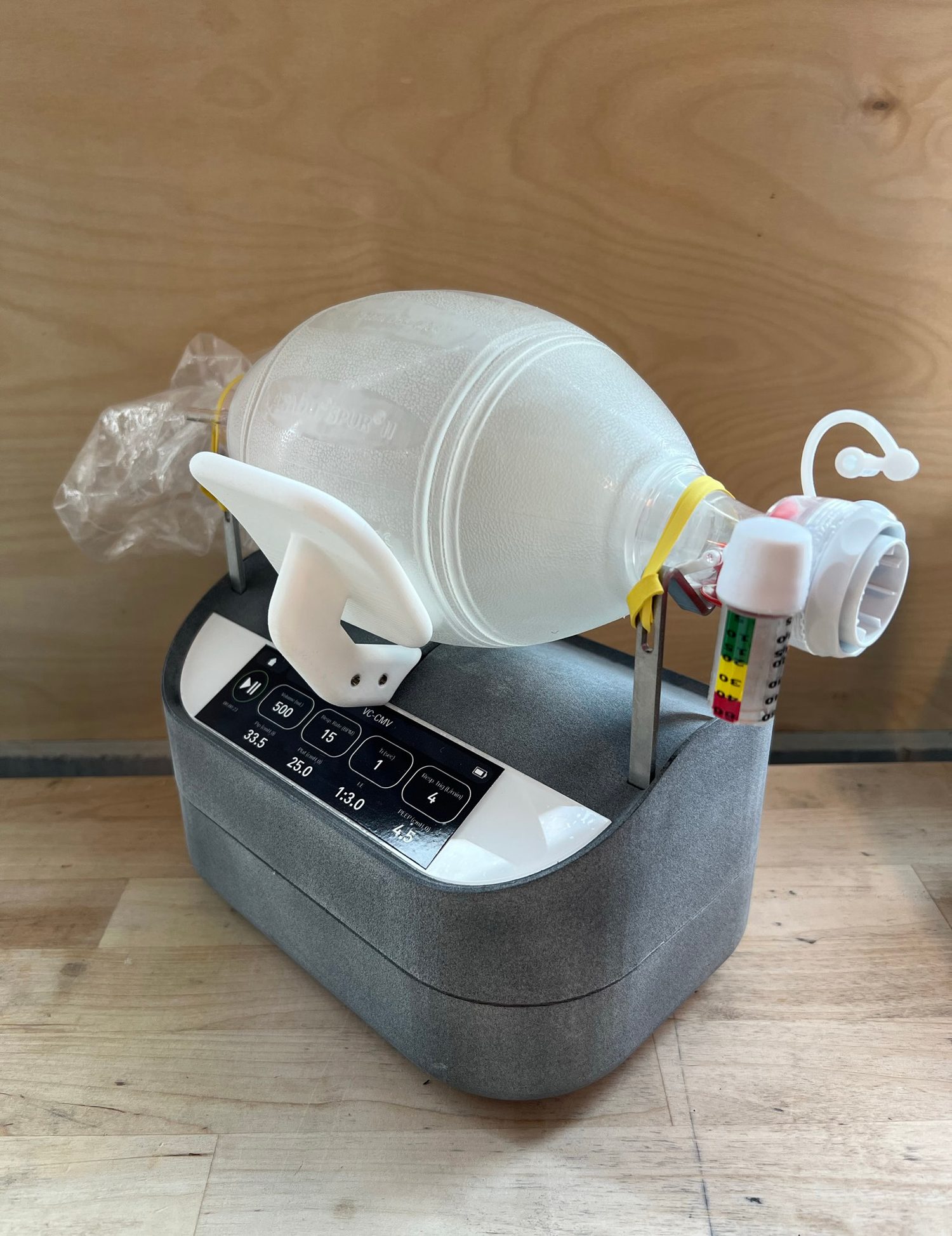Spiro Mini prototype with resuscitator bag